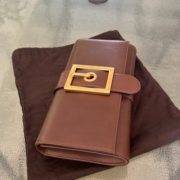 Gucci Leather Clutch - Picture 4 of 16